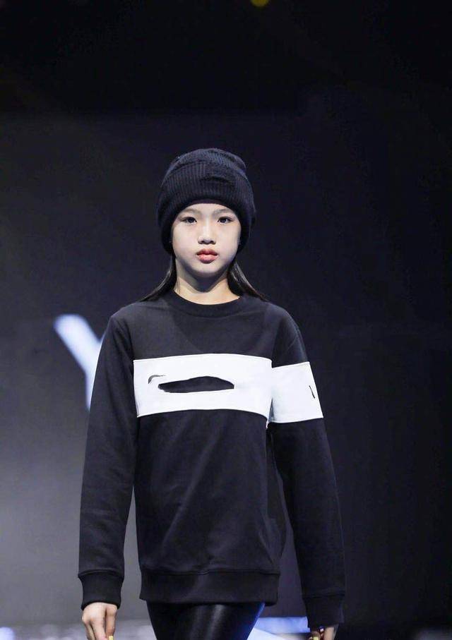 带金字旁的女孩名字：独特韵味，寓意美好