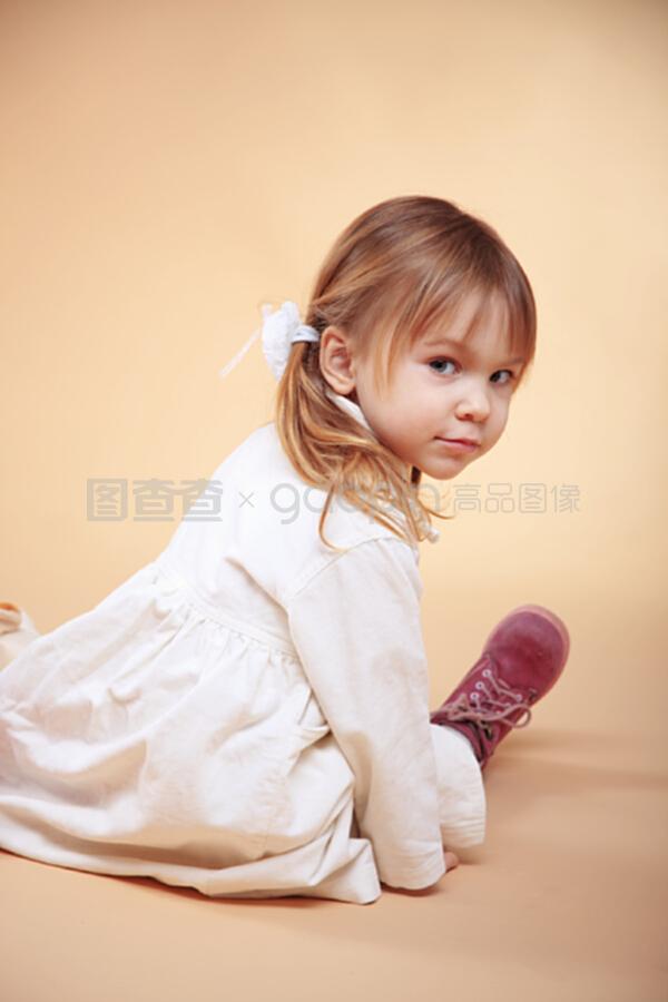 标题：姓彭的女孩名字要萌的——打造独特而可爱的名字方案
