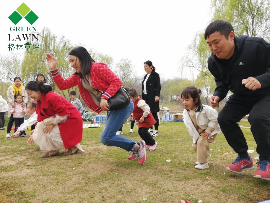 美国英文名字女孩：挑选独特而美丽的名字