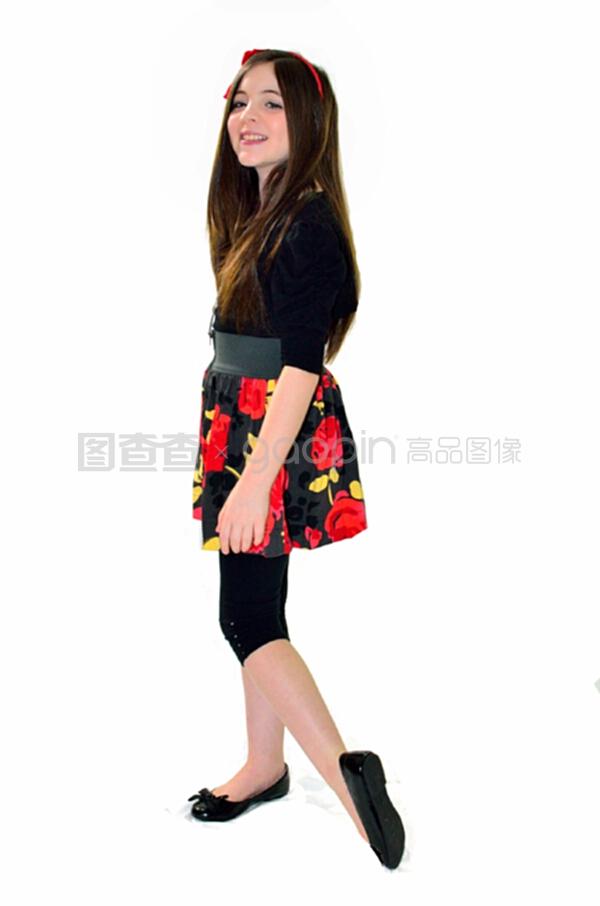姓夏的女孩名字四个字：专业取名大师为您精选