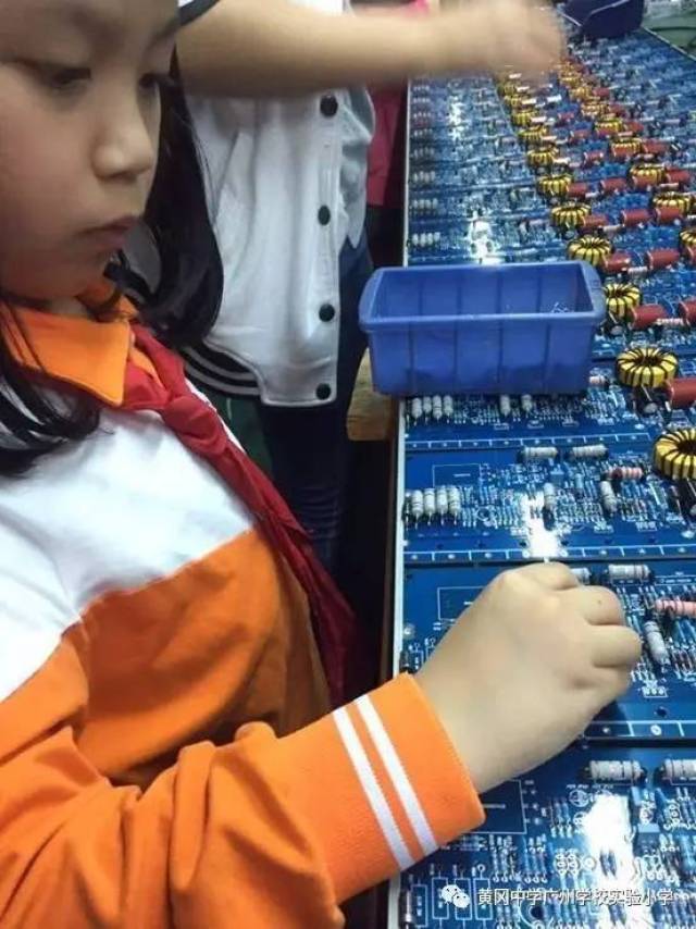 取名谐音英文名网站：轻松打造独特且记忆深刻的英文名