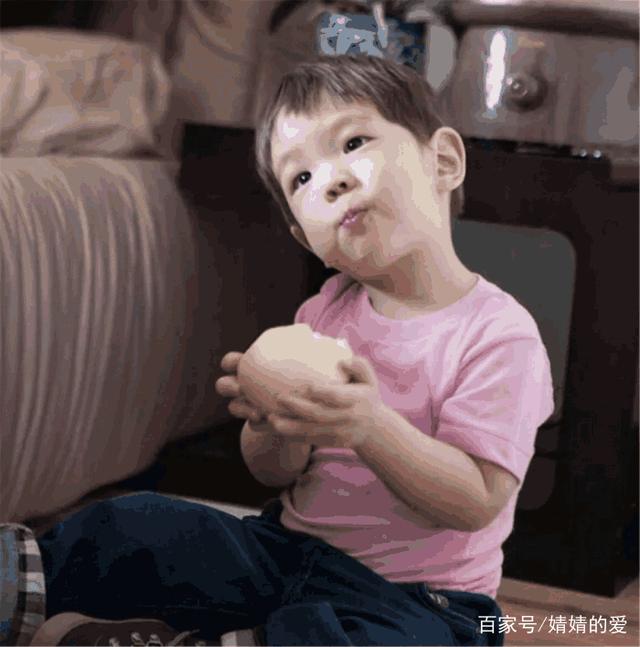 标题:Kelly英文名好吗?探索这个名字的魅力与适用性 标题:Kelly英文名好吗?探索这个名字的魅力与适用性