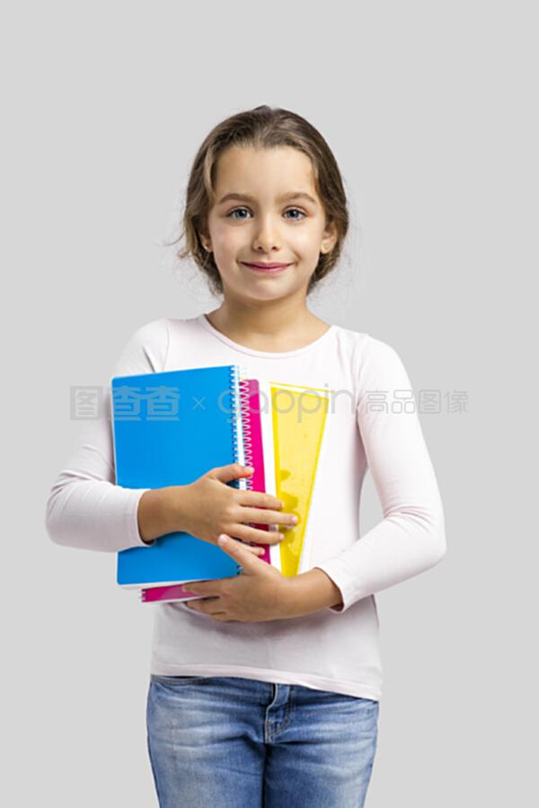 女孩子姓廖的美好名字推荐