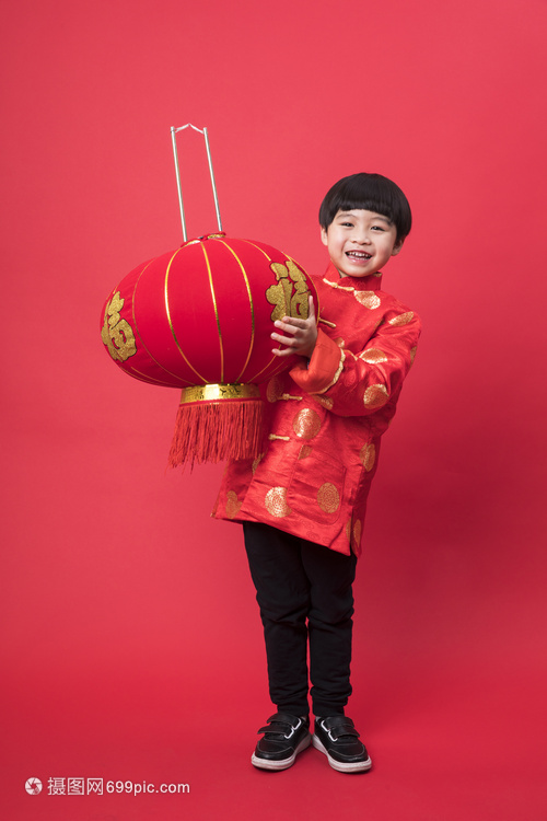 饶取名字大全男孩：专业大师精选男孩好名字