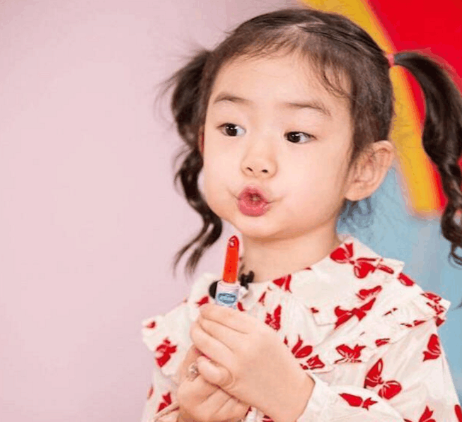 语什么名字好听女孩？专业取名大师为你揭秘