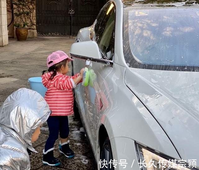男孩身上的痣：独特印记与个性命名的故事